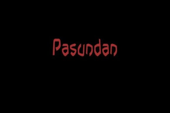 Pasundan: A Playful Display Font for Digital Design